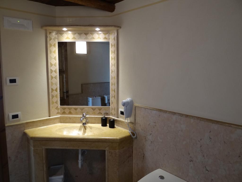 Le Camere Della Bice Неґрар Екстер'єр фото